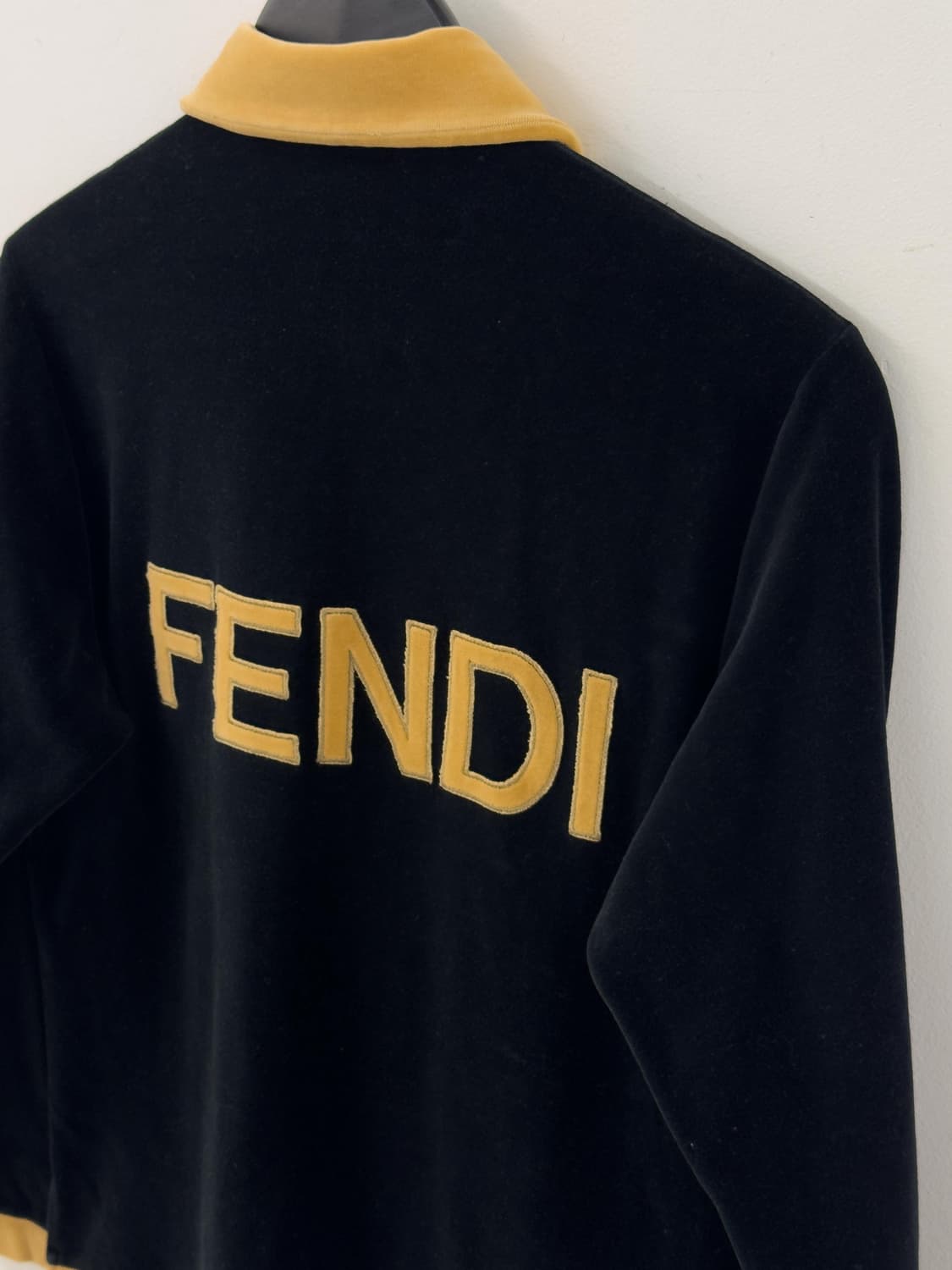 펜디 벨벳 집업 탑 상품이미지2