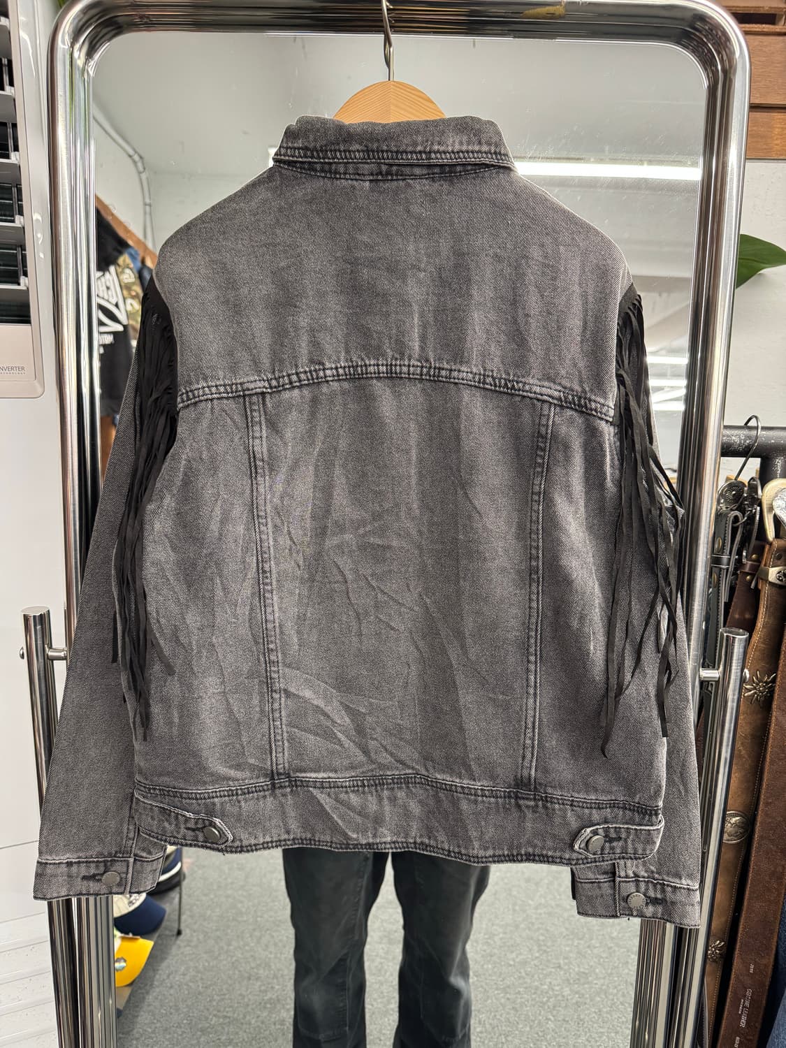 VEVERET 빈티지 프린지 흑청 데님자켓 상품이미지4