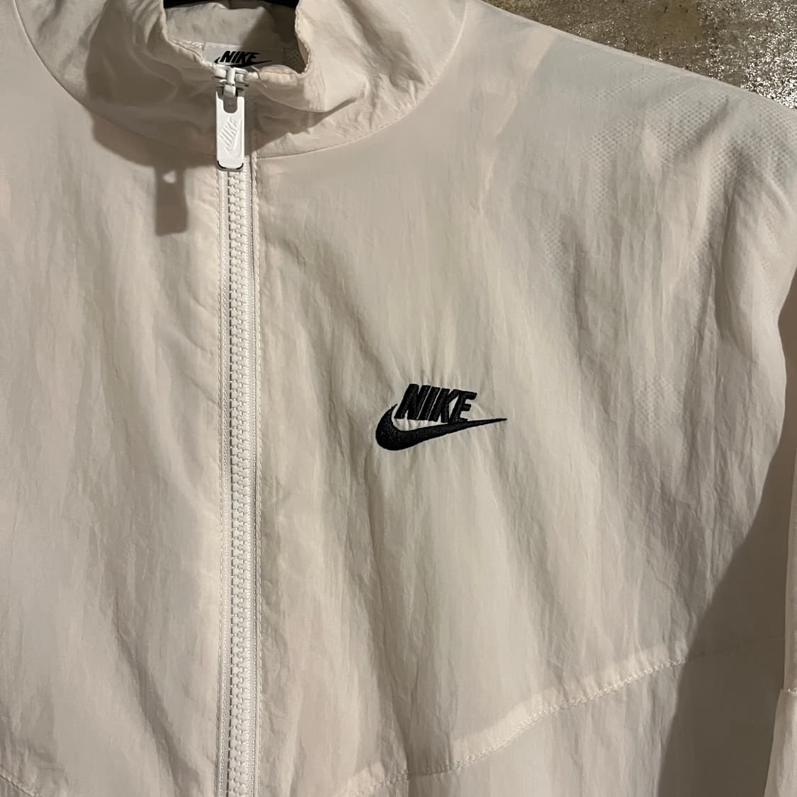 나이키 나일론쉘 바람막이 상품이미지2