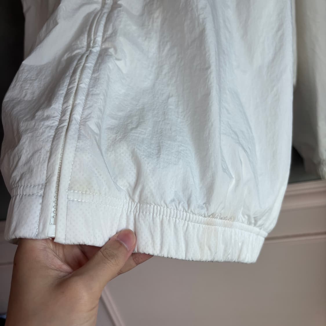 나이키 애슬래틱 백로고 우븐 바람막이 화이트 상품이미지6