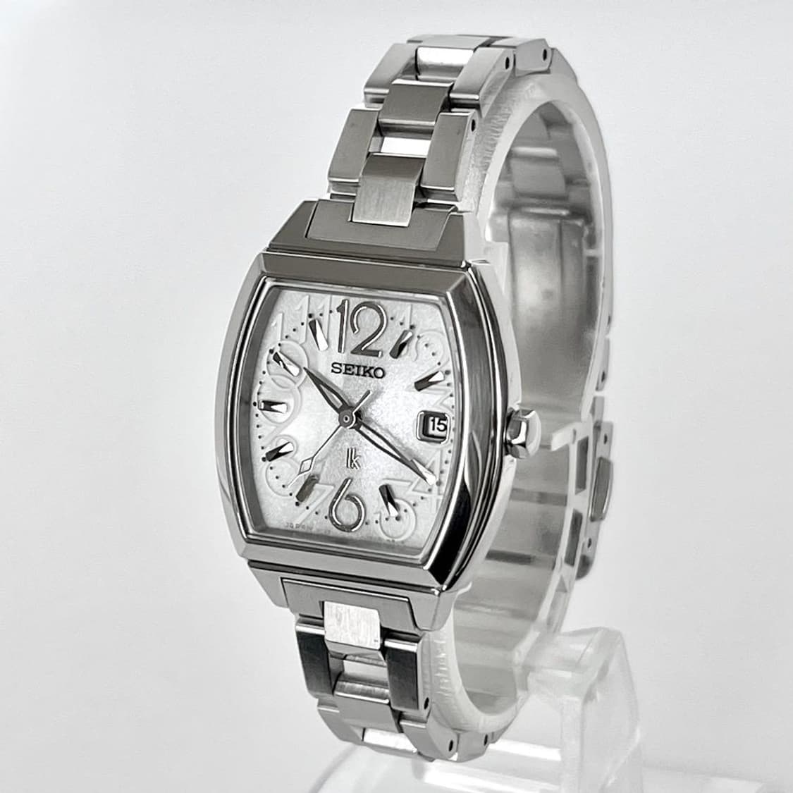 세이코 루키아 토노형 솔라 전파 메탈 시계 상품이미지1