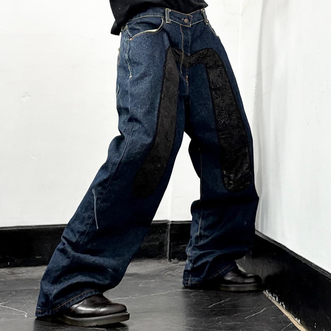 에비수 재팬 페이즐리 빅다이콕 데님 팬츠 상품이미지4