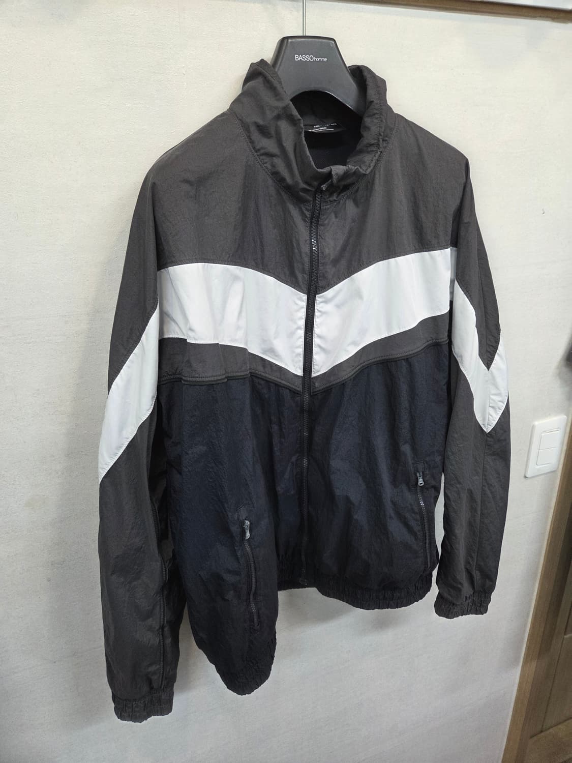 언더아머 레트로 우븐 바람막이 집업자켓 xxl 상품이미지5