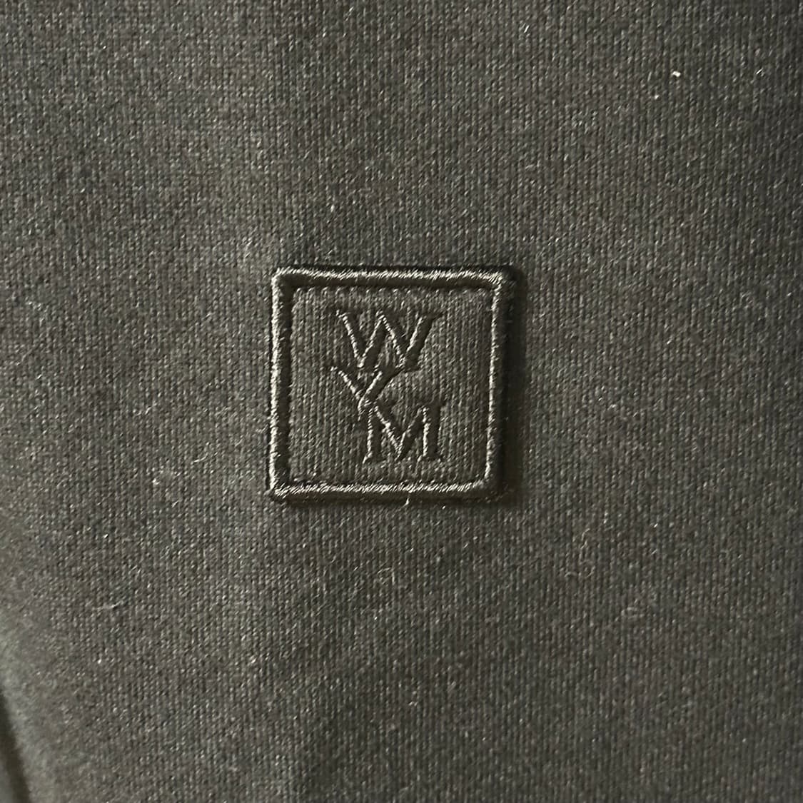 [48] 우영미 깃털 백로고 후드티 블랙 상품이미지4