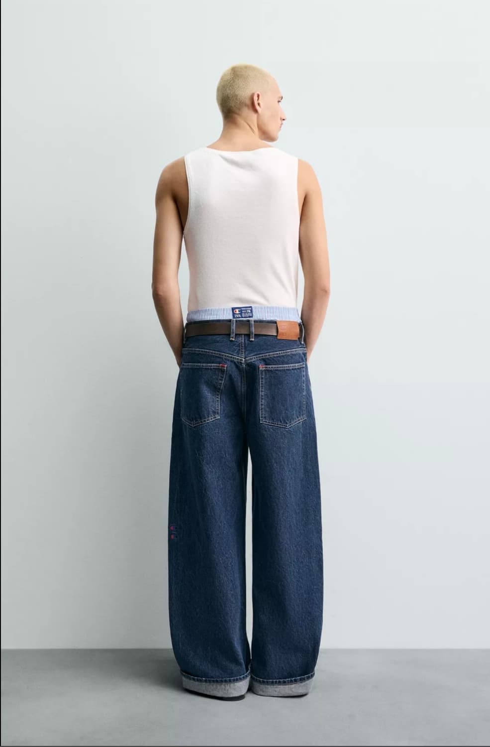 자라 x  챔피온 청바지 상품이미지1
