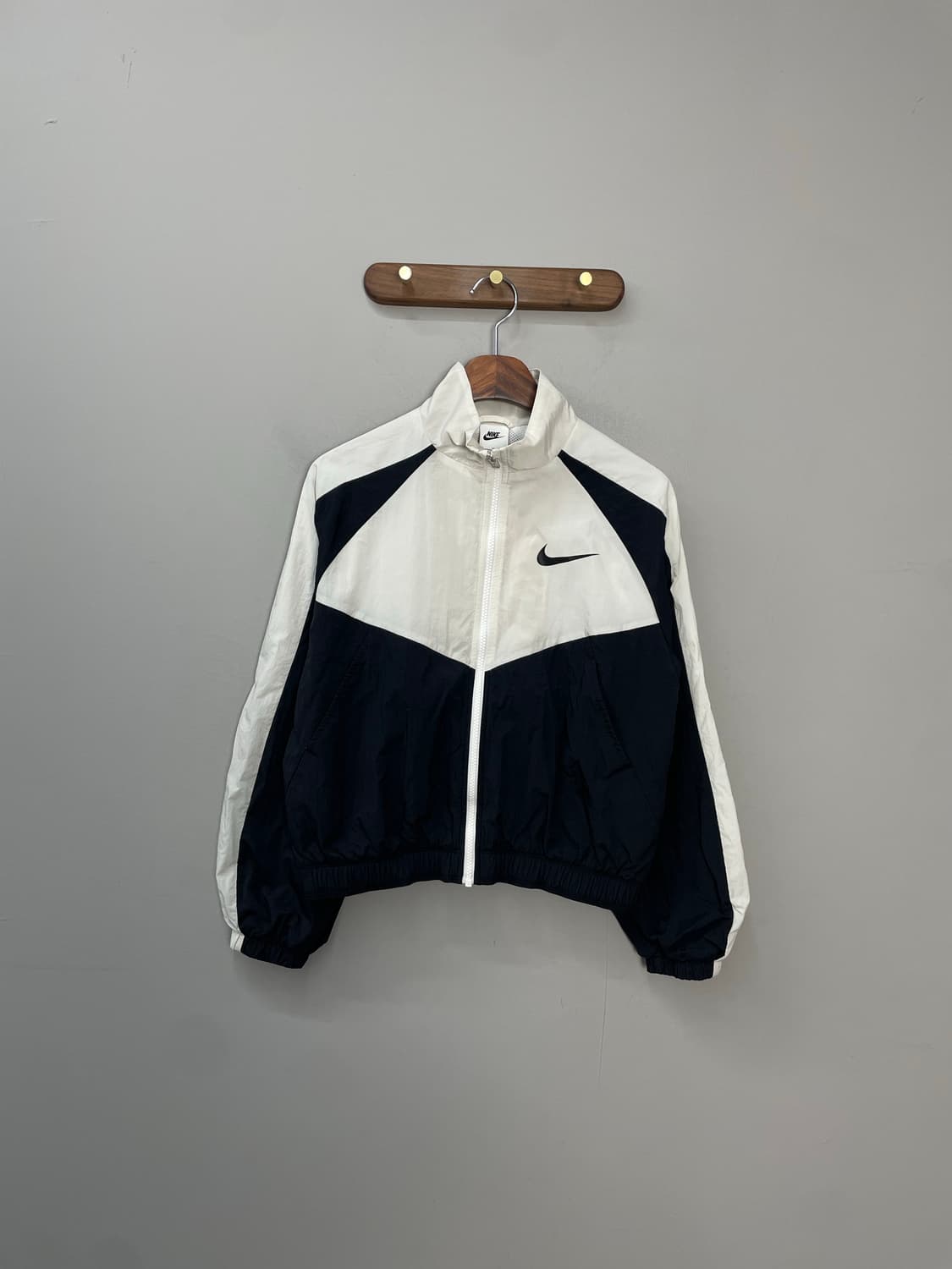 나이키 빅 스우시 우븐 바람막이 자켓 H1335 상품이미지2