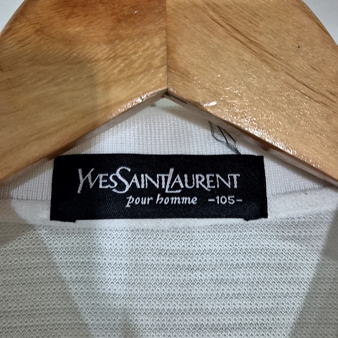 입생로랑 YSL 자수 카라티 상품이미지5