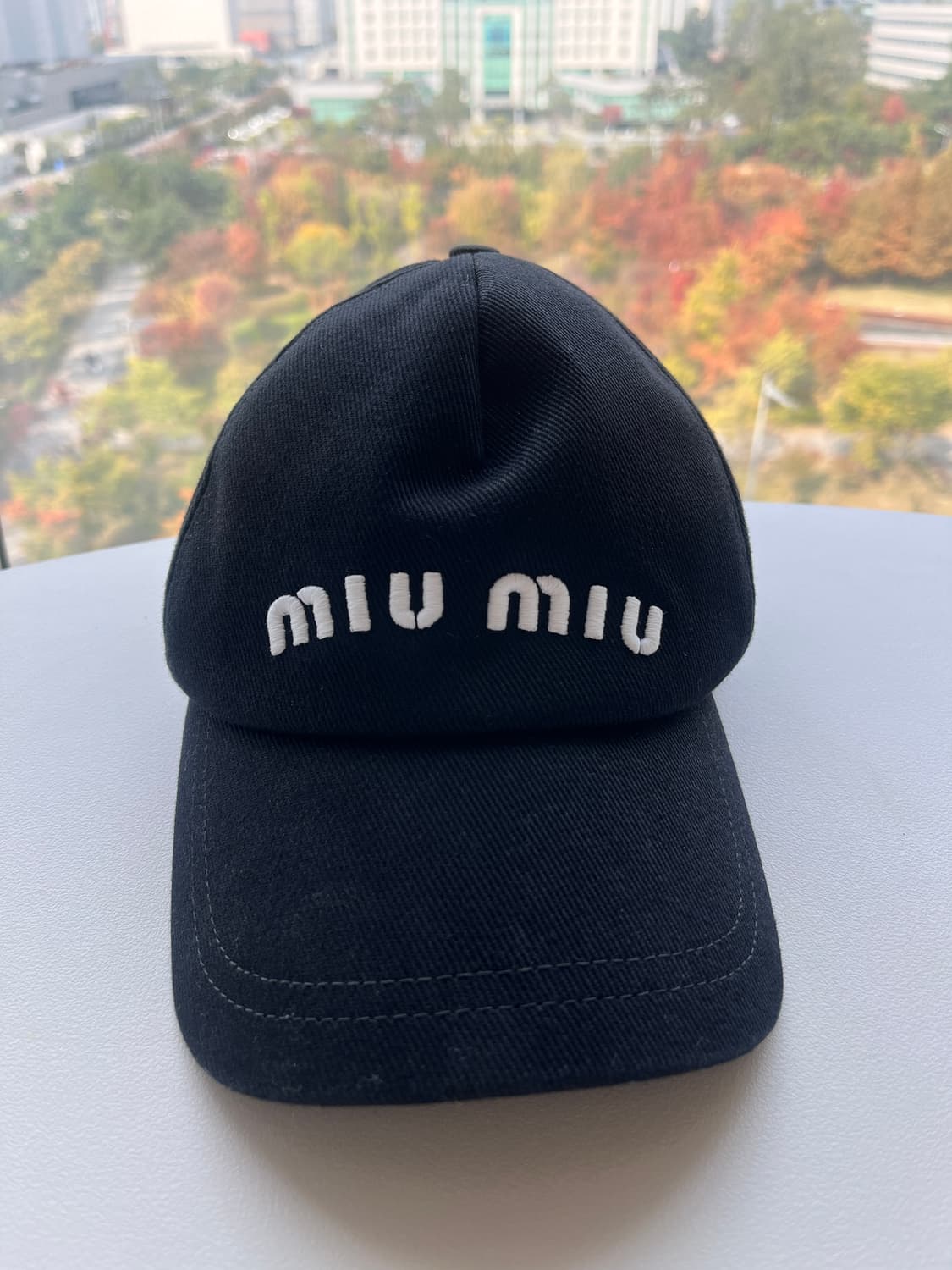 미우미우 볼캡 블랙 장원영 모자 M 팔아요 상품이미지1