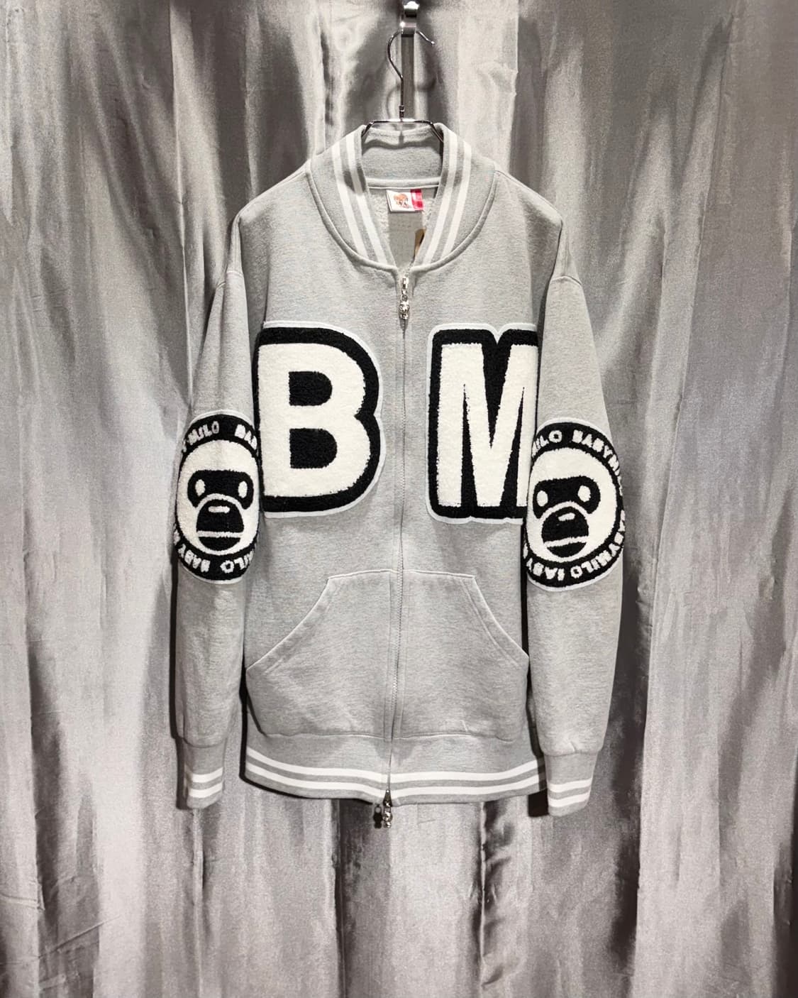 XXL 베이프 BABY 마일로 빅패치 코튼 바시티 상품이미지4