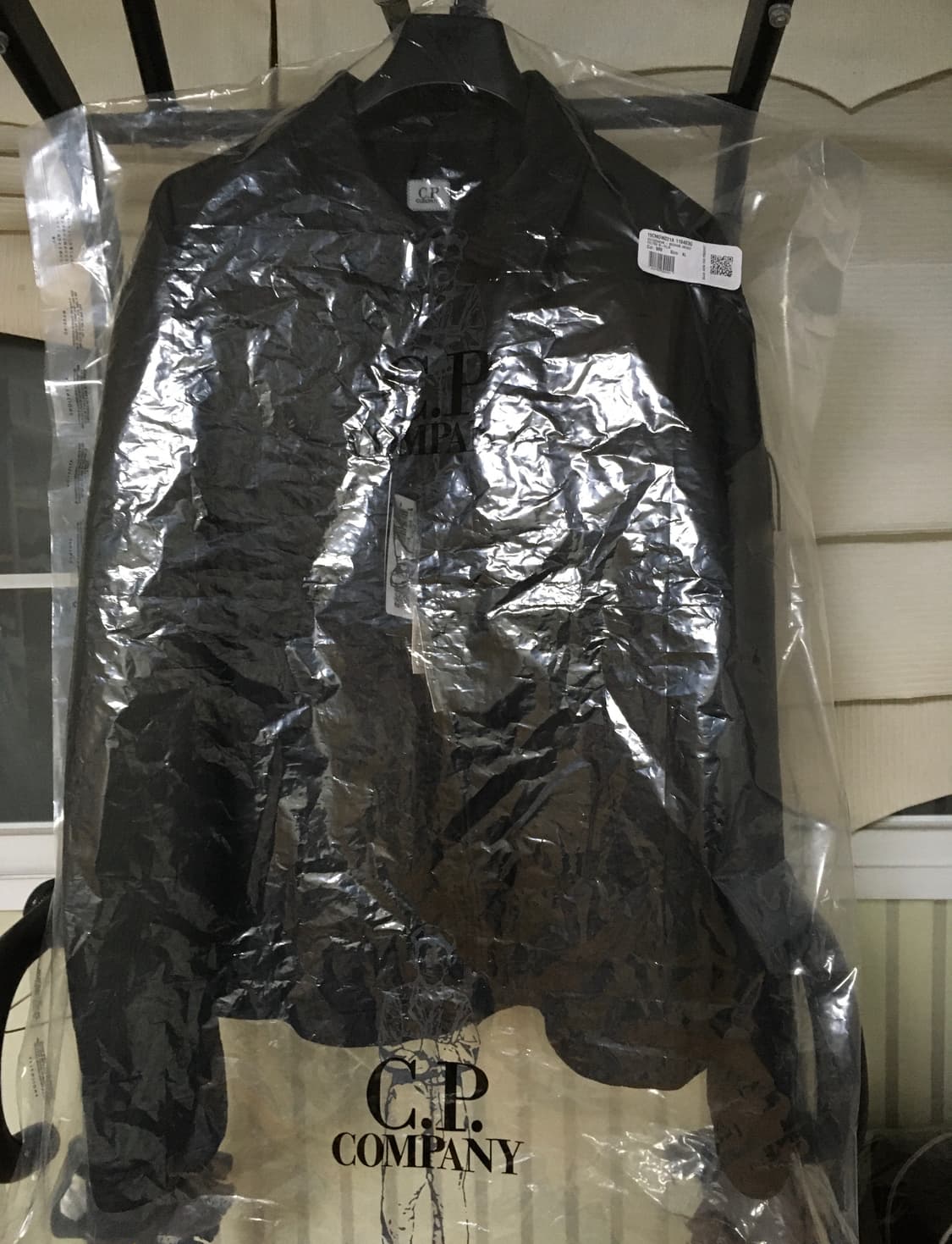 CP컴퍼니 펠트로 바이 필름 숏 자켓 블랙 판매합니다 상품이미지3