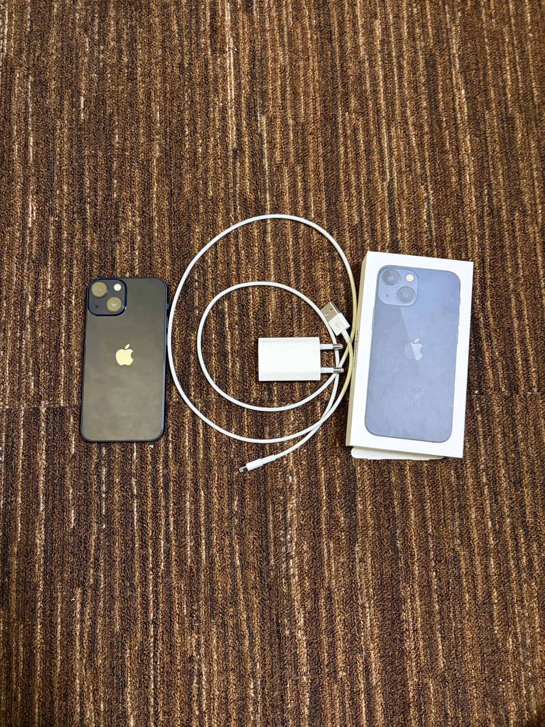 아이폰 13mini 미드나이트 128GB 상품이미지1