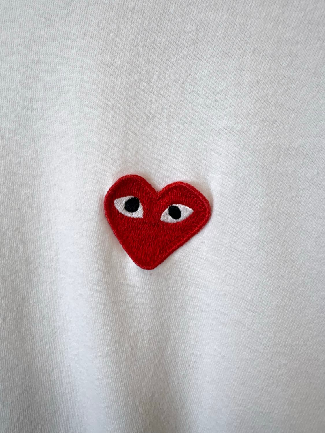 꼼데가르송 플레이 하트 와펜 화이트 반팔티 상품이미지5