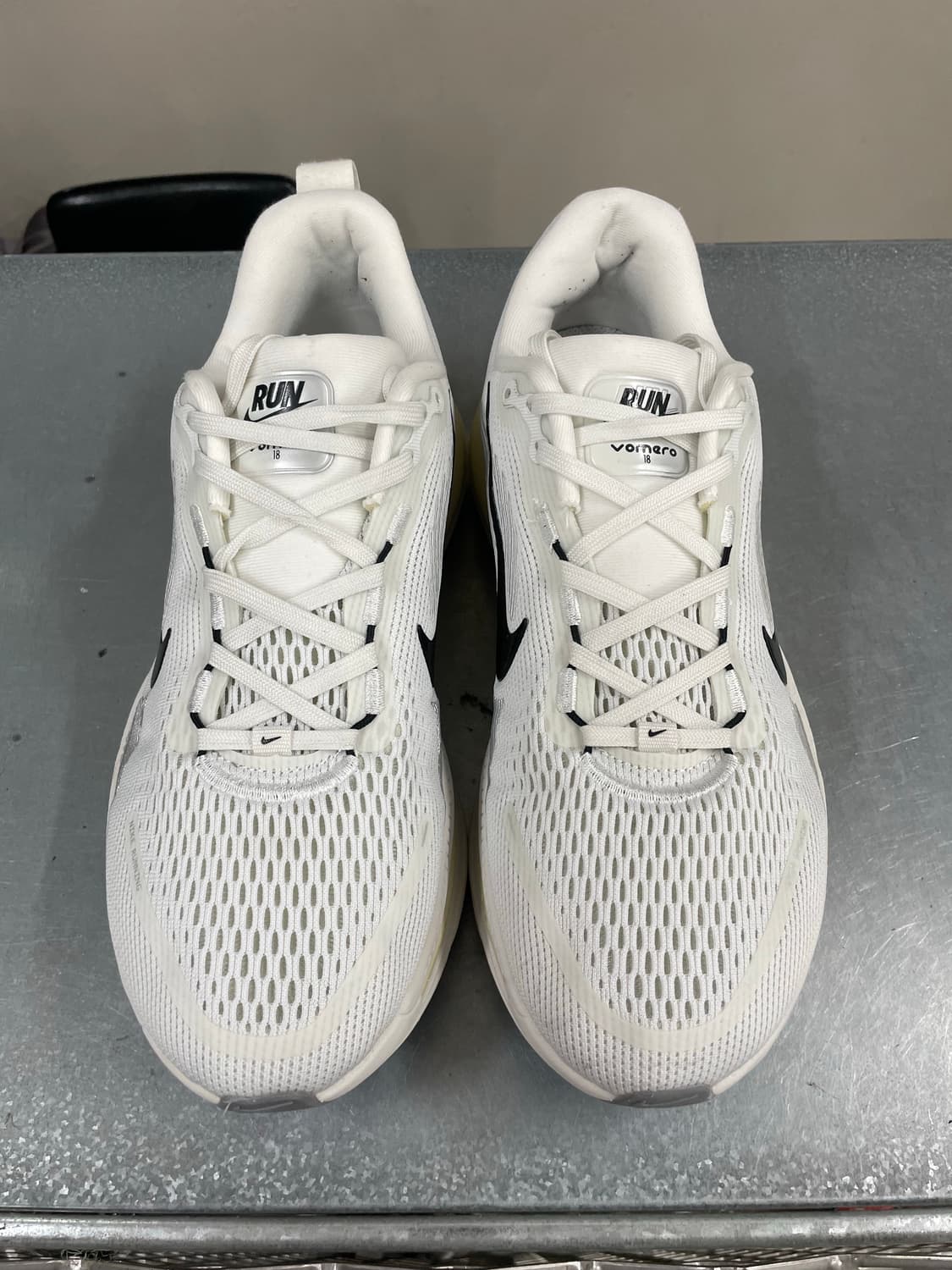 나이키 보메로 18 서밋 화이트 280 (gr-5151) 상품이미지5