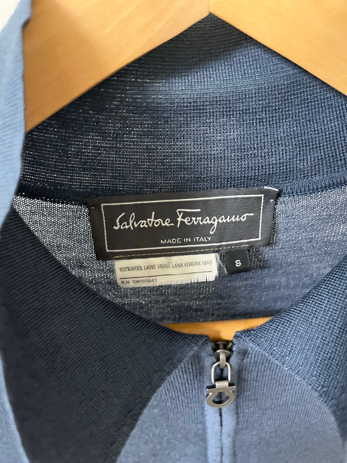 살바토레 페라가모 하프집업 니트 S 정품 상품이미지3