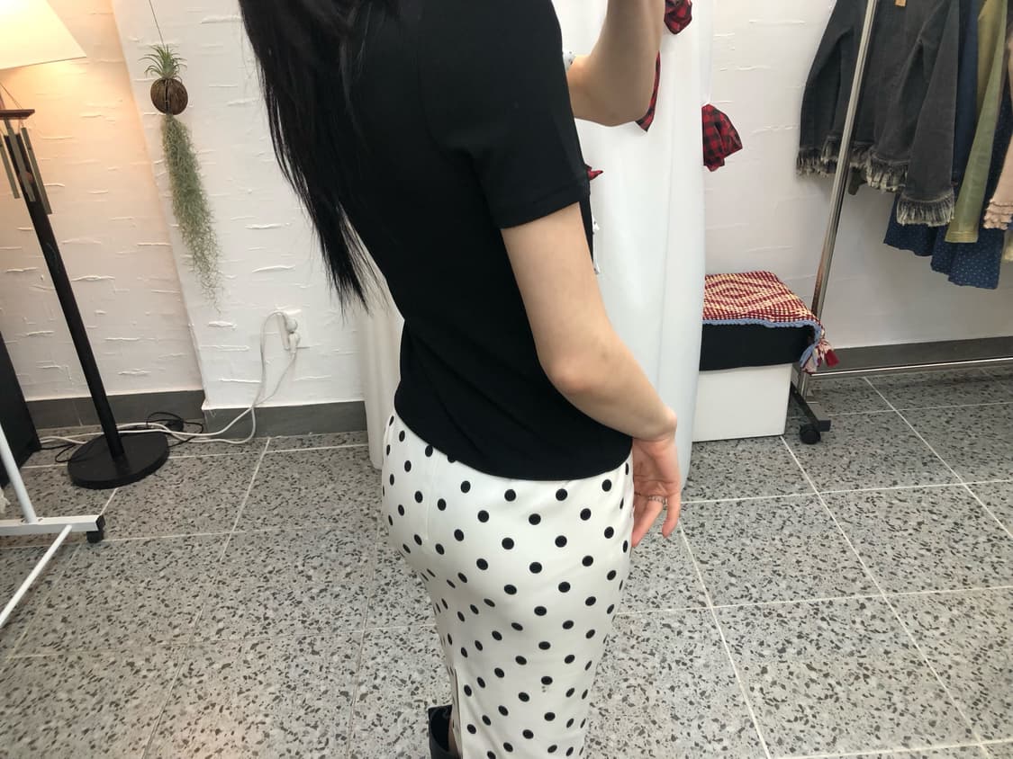 Black dot midi skirt 상품이미지4