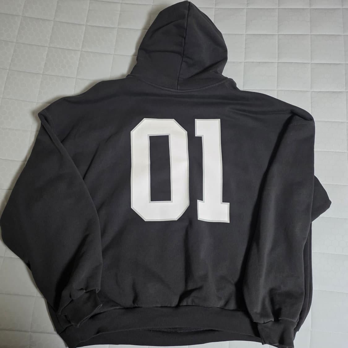 발렌시아가 바스켓볼 후드티 L 팝니다 상품이미지2