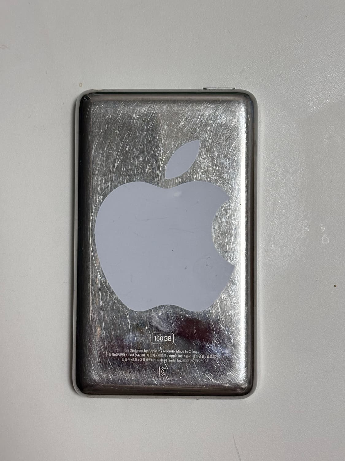 애플 아이팟 클래식 실버 160G 상품이미지3