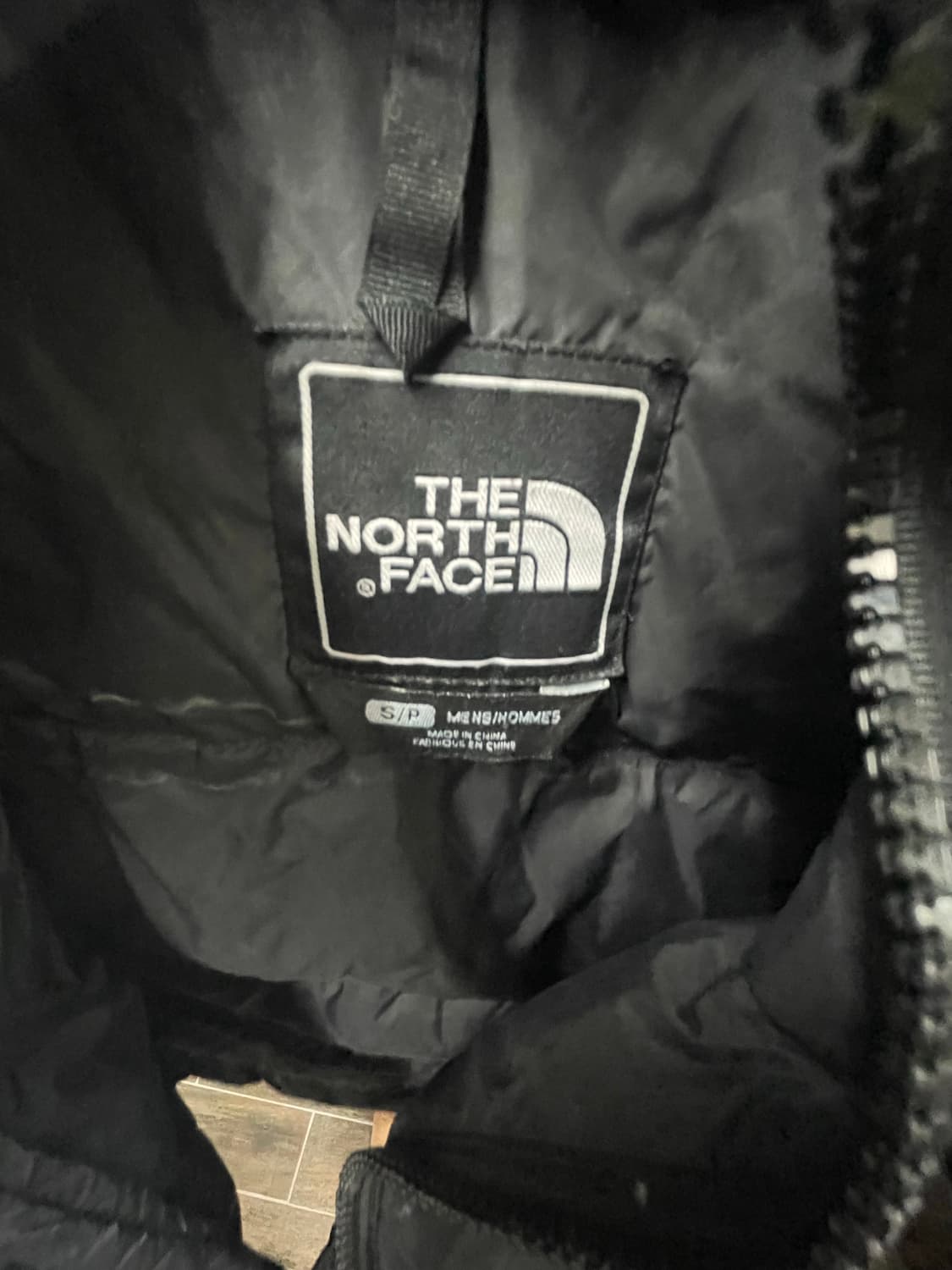 노스페이스 블랙패딩 상품이미지3