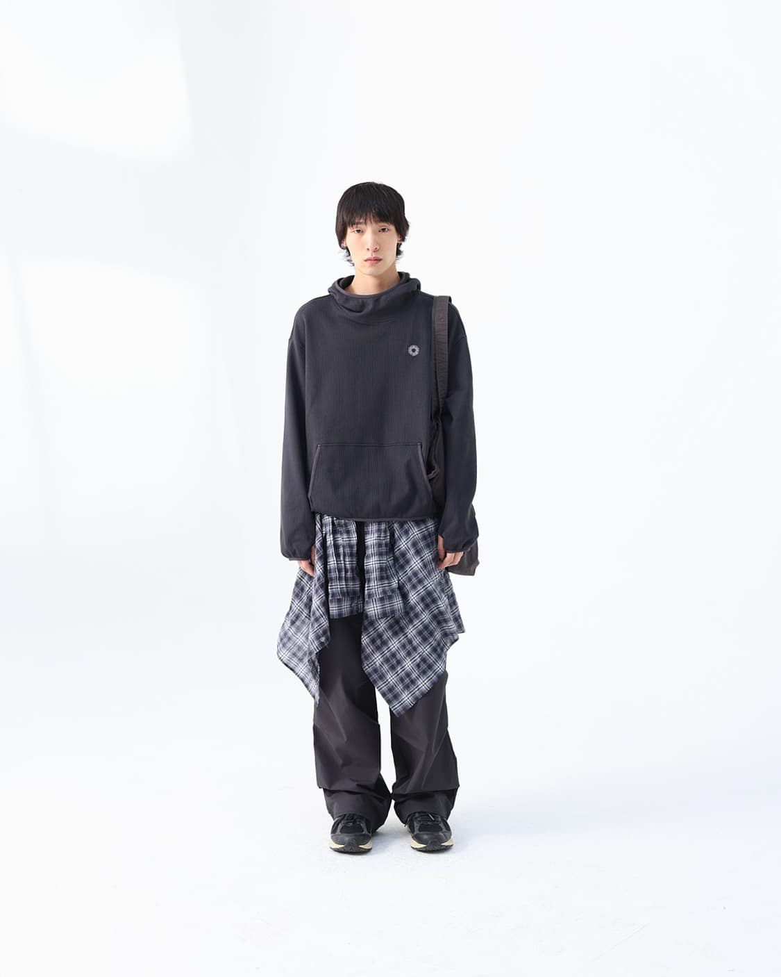 2)999휴머니티ADVENTURE SOFT HOODIE CHARCOAL 상품이미지3