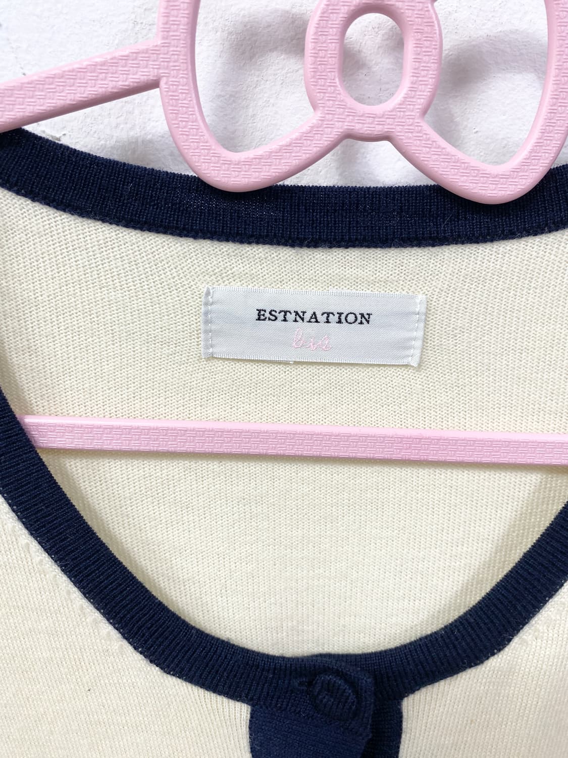 [ESTNATION] 로걀 아이보리 버클 니트 상품이미지9