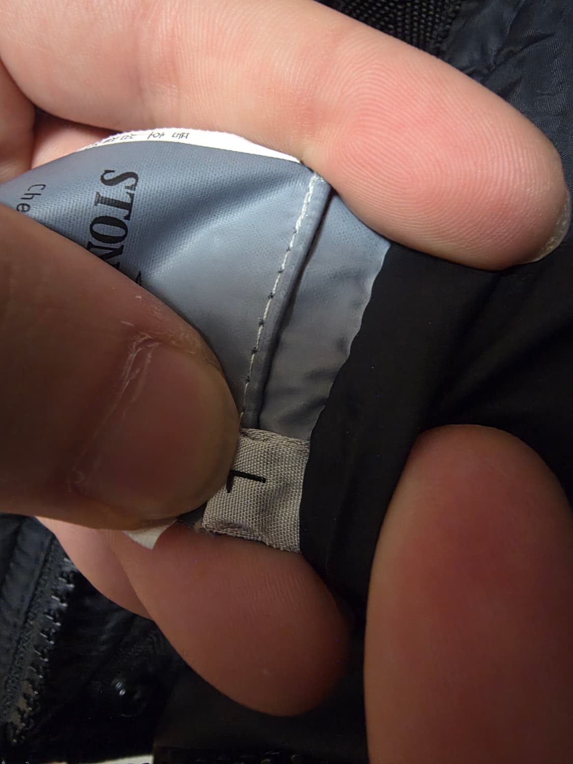 [L] 23FW 스톤아일랜드 크링클랩스 다운 후드 패딩 상품이미지9