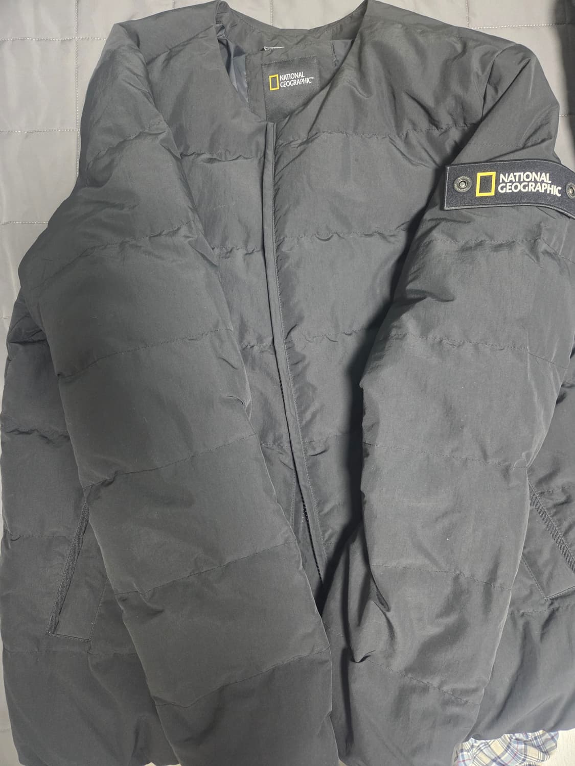 내셔널지오그래픽 경량패딩 상품이미지1