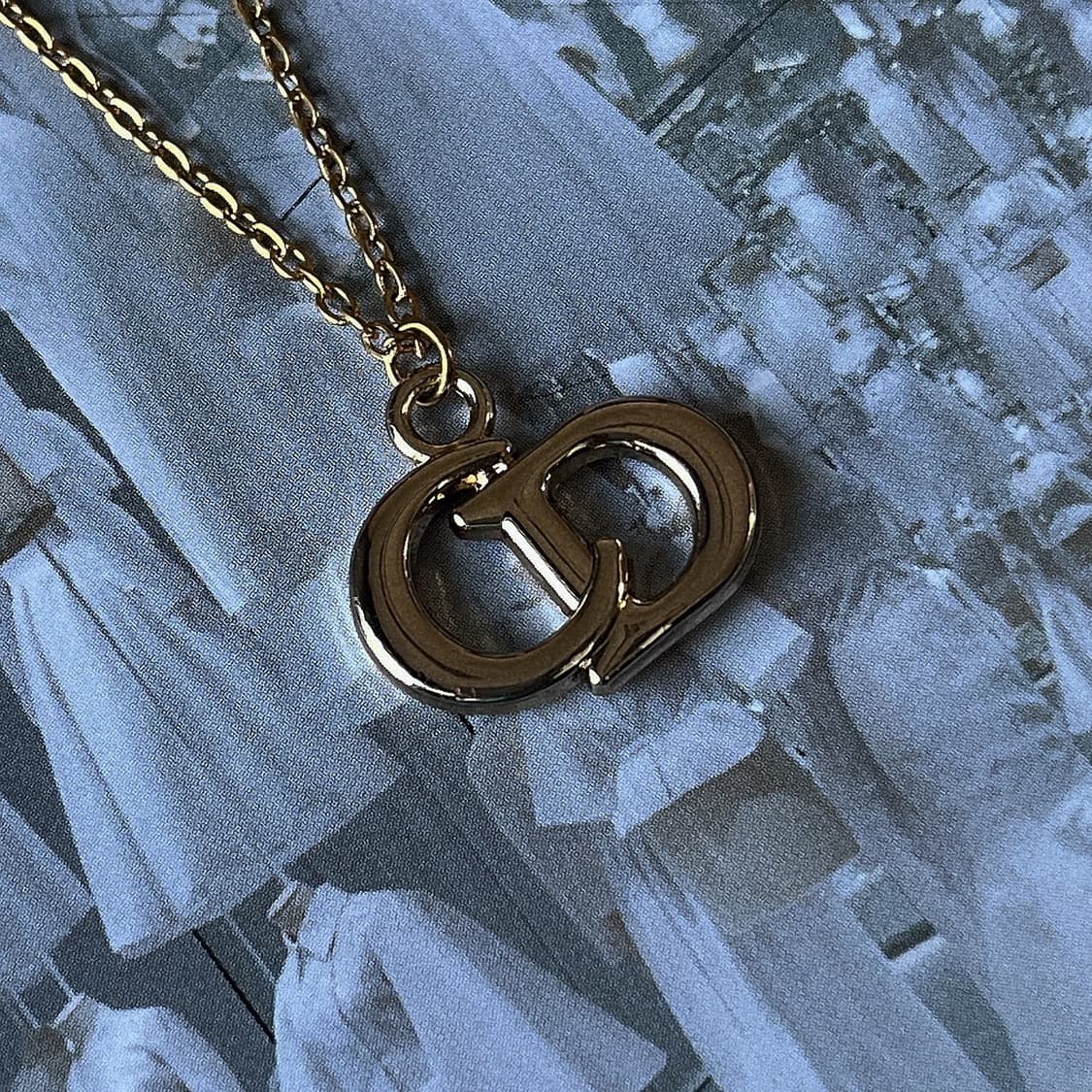 디올 CD 로고 목걸이 / 예리 목걸이 / 레드벨벳 목걸이 상품이미지3