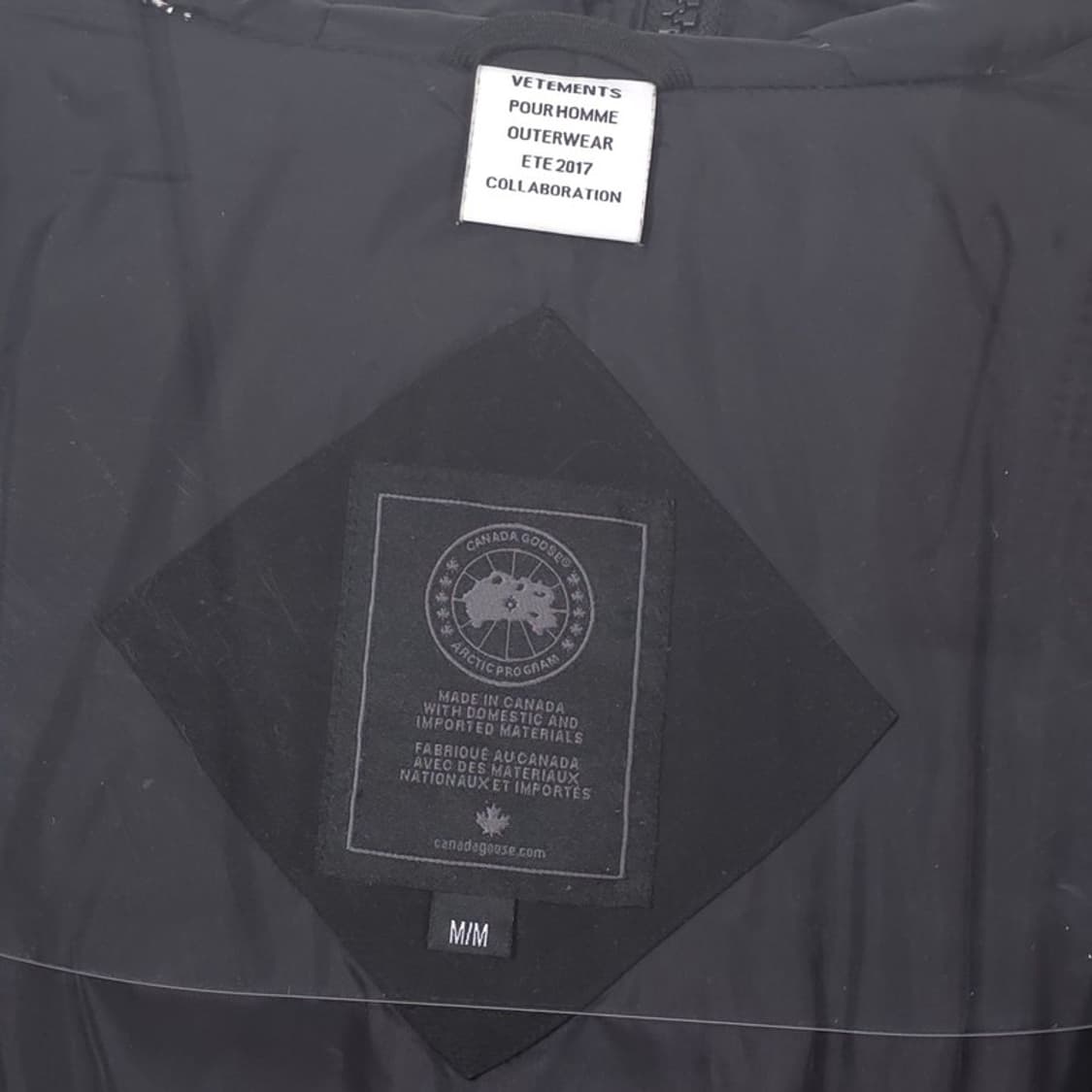 VETEMENTS X 캐나다구스 17FW 오버사이즈 파카 블랙 M 상품이미지7