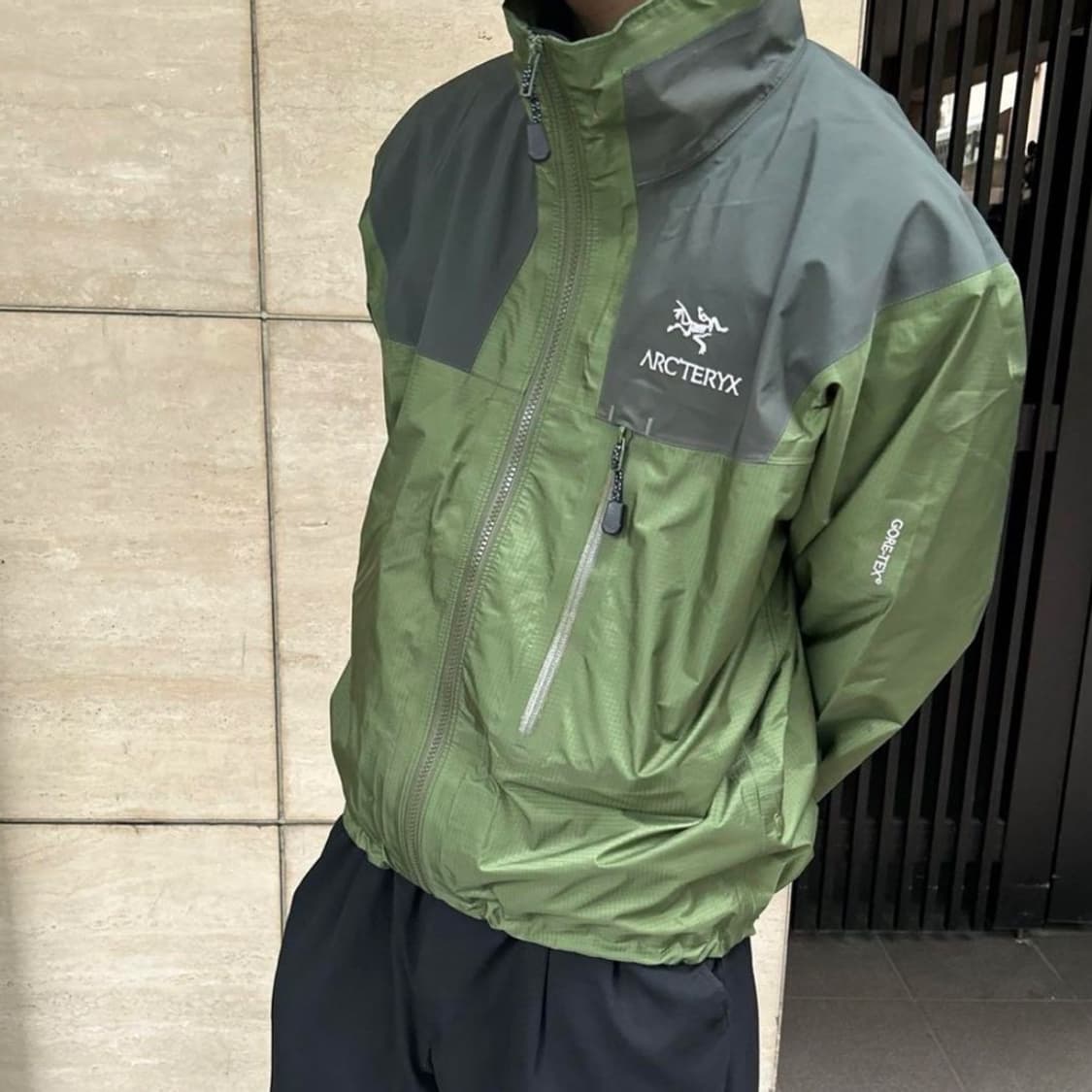 ARC’TERYX Theta Jacket 상품이미지1