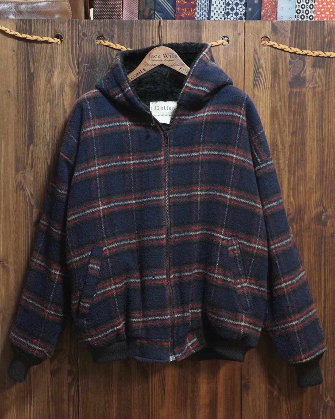 Melton USA 체크 퍼 후드자켓 상품이미지1