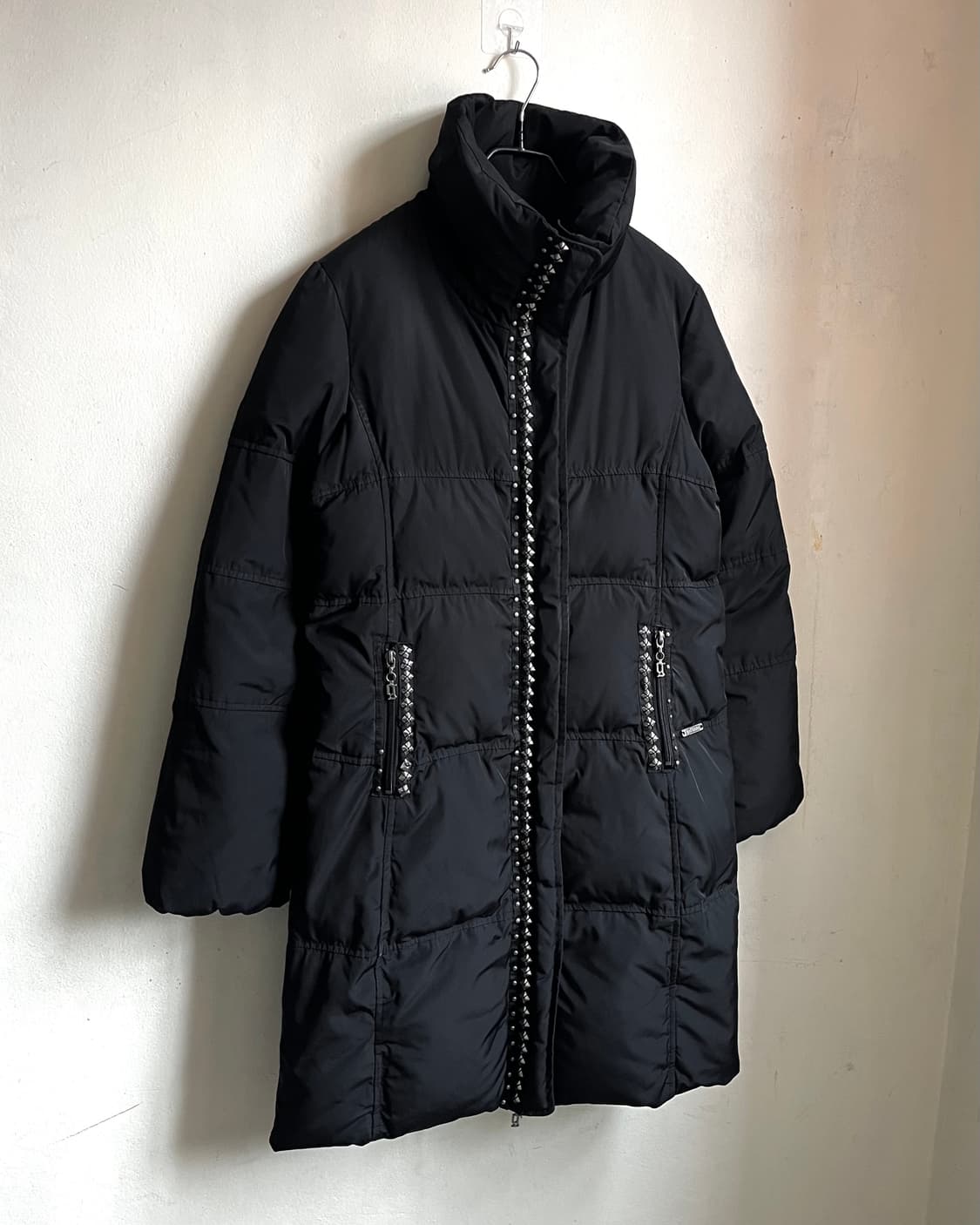 2000s John Galliano Studs Long Padding 상품이미지4