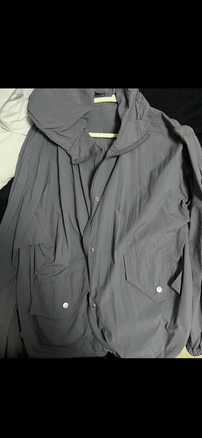 에이블리 러브앤드팝 바스락 후드 숏야상 바람막이 상품이미지4