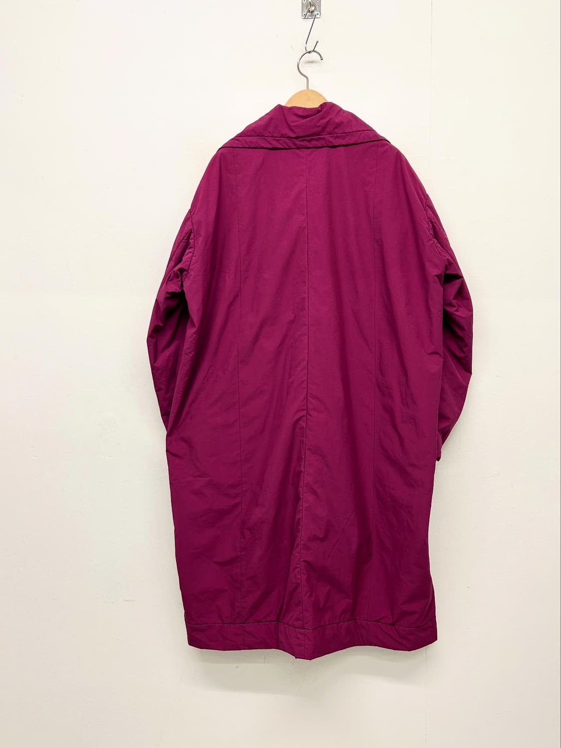 me ISSEY MIYAKE Magenta Long Coat 상품이미지3