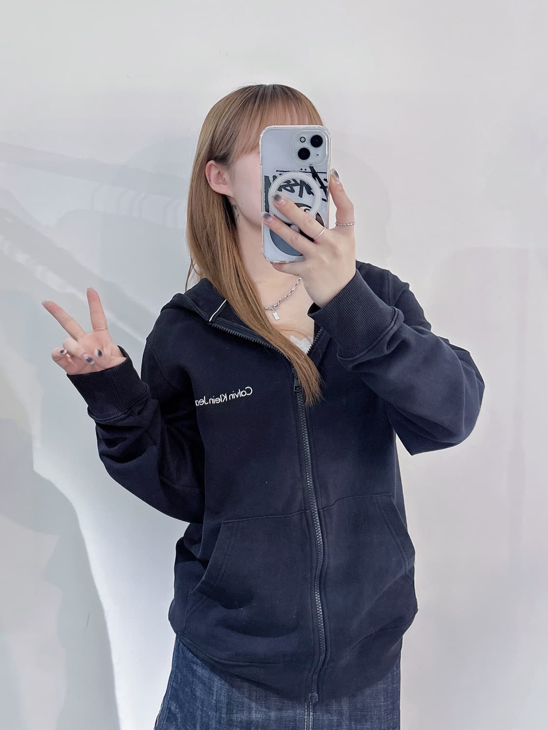 캘빈클라인 블랙 스펠로고 후드집업 상품이미지1