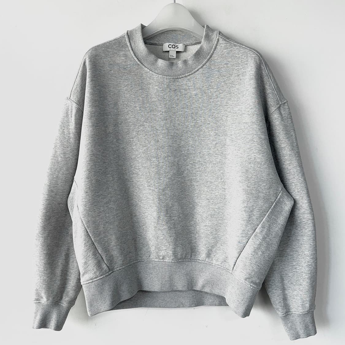 코스 COS 24 클래식 크루넥 스웨트셔츠 상품이미지3