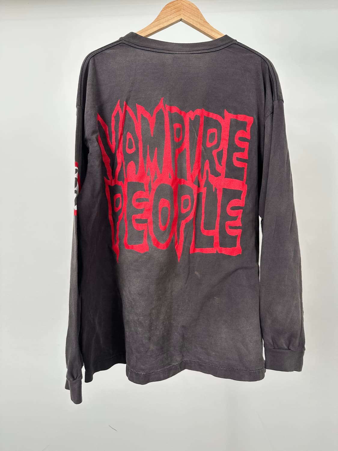 세인트 마이클 뱀파이어 피플 롱 슬리브 티셔츠 XL사이즈 상품이미지2