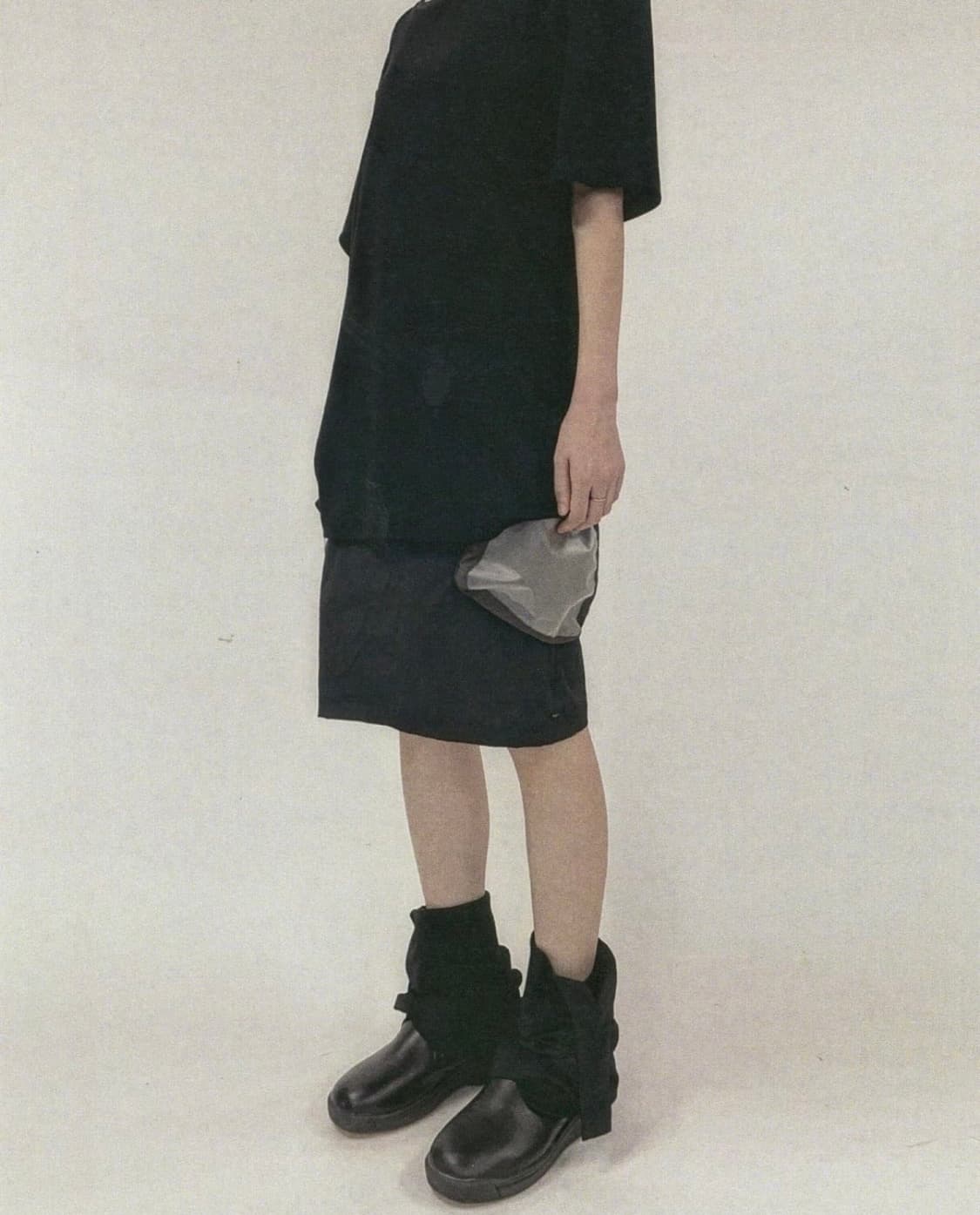 지초이 22ss 치마 상품이미지4