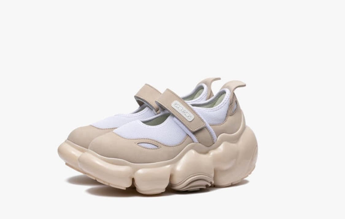 그라운즈 신발(235-240) 상품이미지1