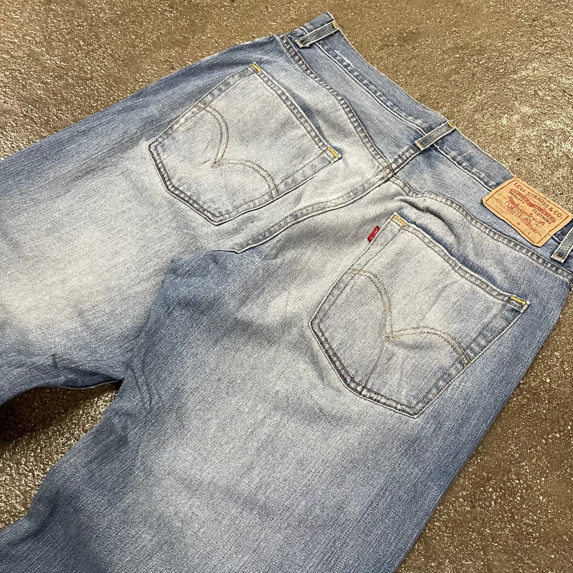 00s 리바이스569 루즈핏 데님 팬 (34“) 상품이미지4