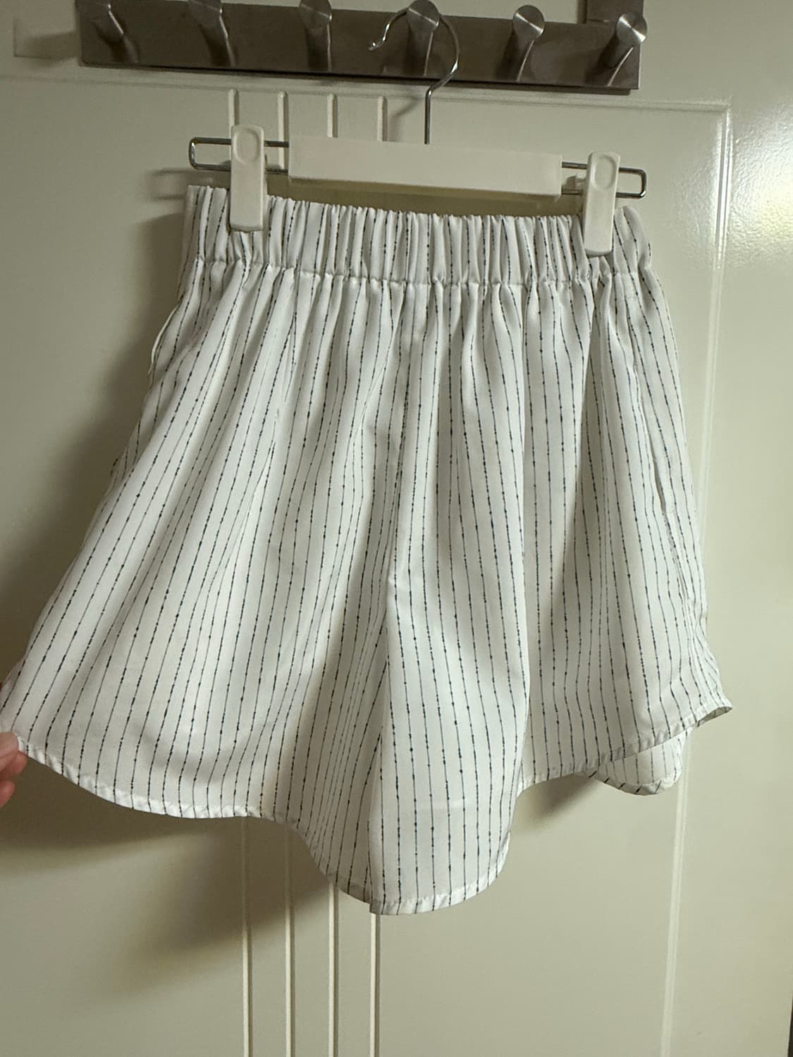 렉토 24S/S 네프 스트라이프 타페타 쇼츠 xs 상품이미지3