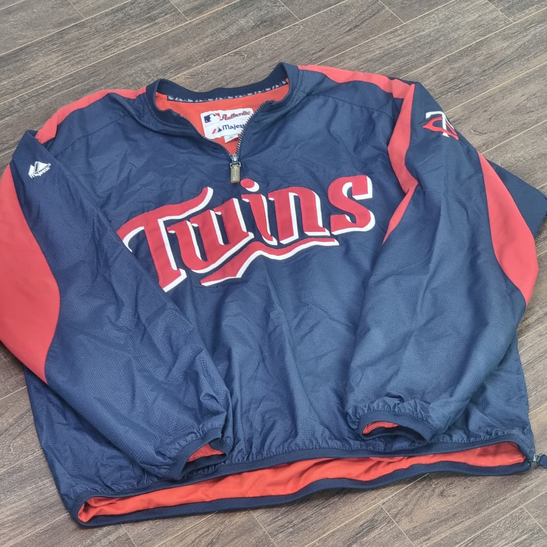 미네소타 트윈스 마제스틱 바람막이 웜업 유니폼 105 상품이미지1