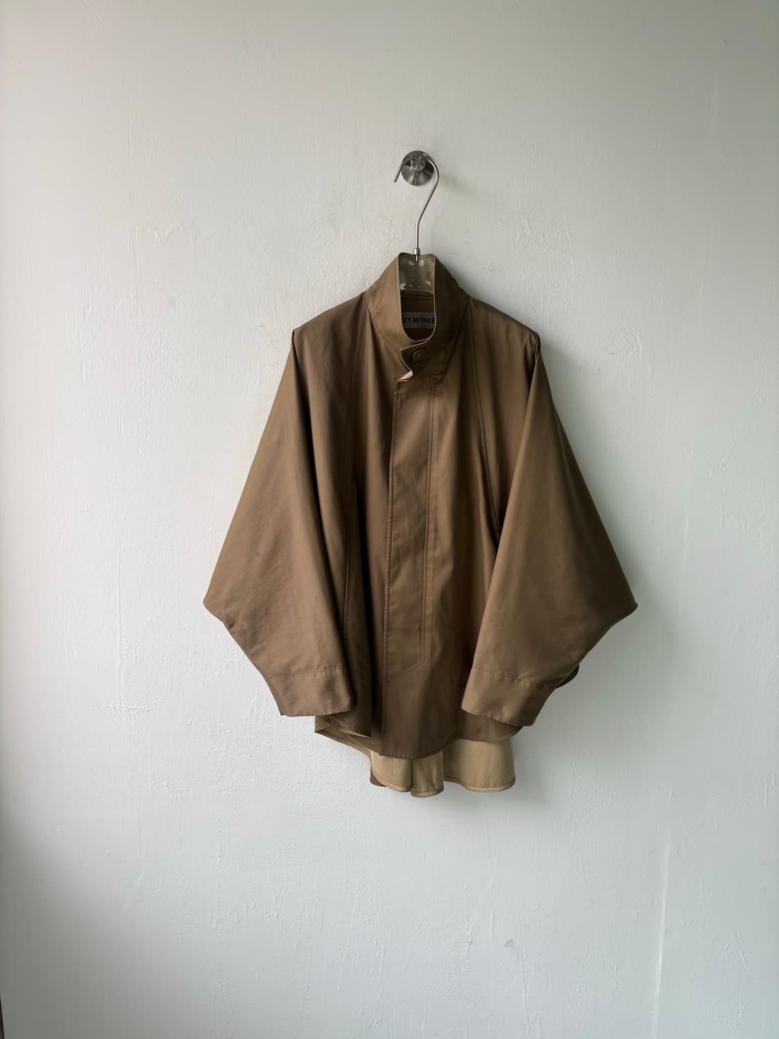 이세이미야케 아카이브 하이넥 패려슈트 자켓 상품이미지4