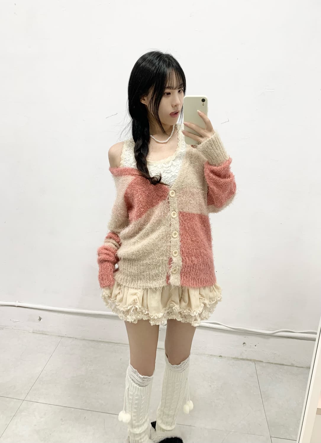 [AVAN LILY] 폭닥 로걀 핑크 아이보리 가디건 상품이미지3