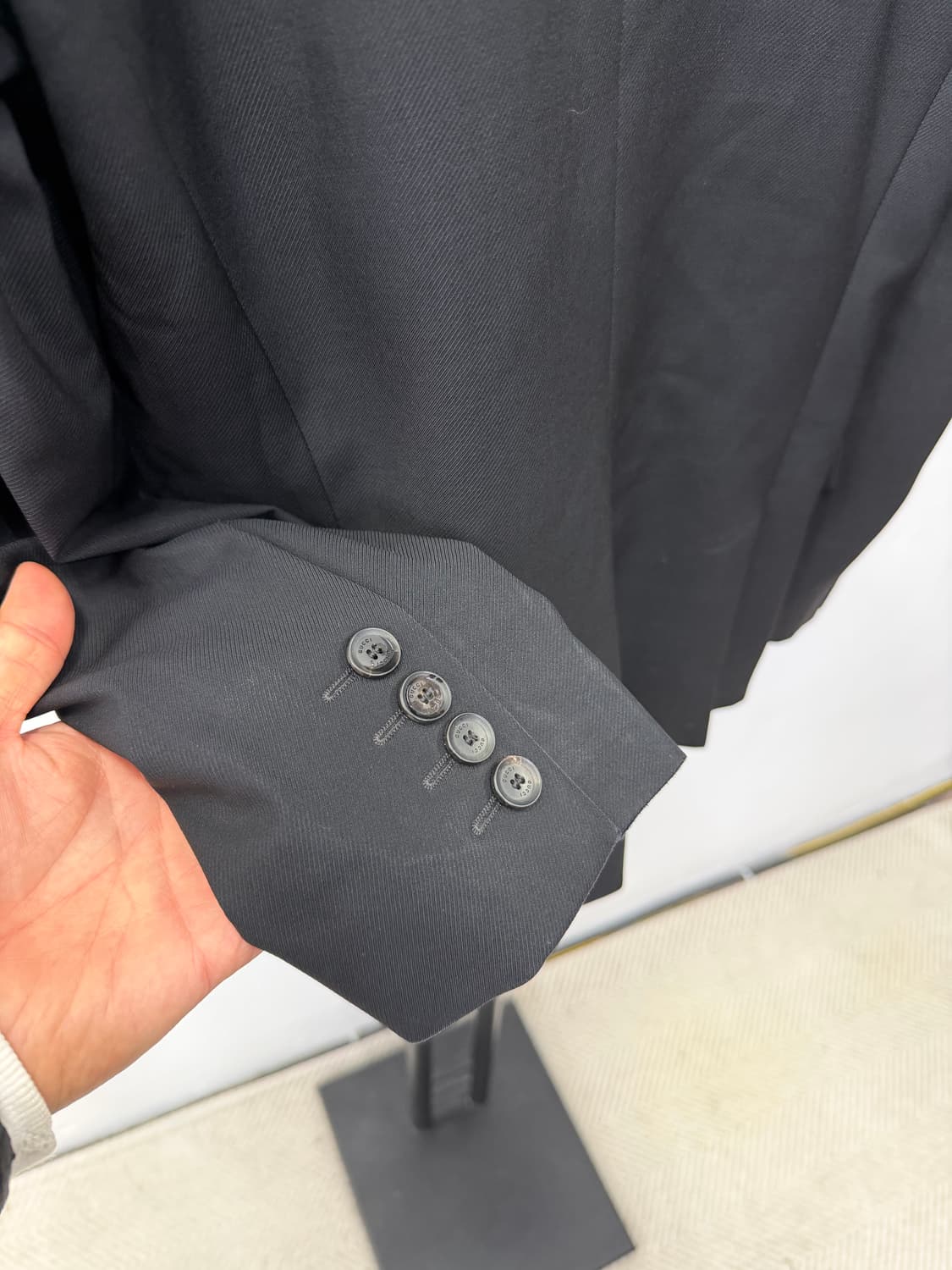 정품) 구찌 블랙 여성 자켓 42 상품이미지5