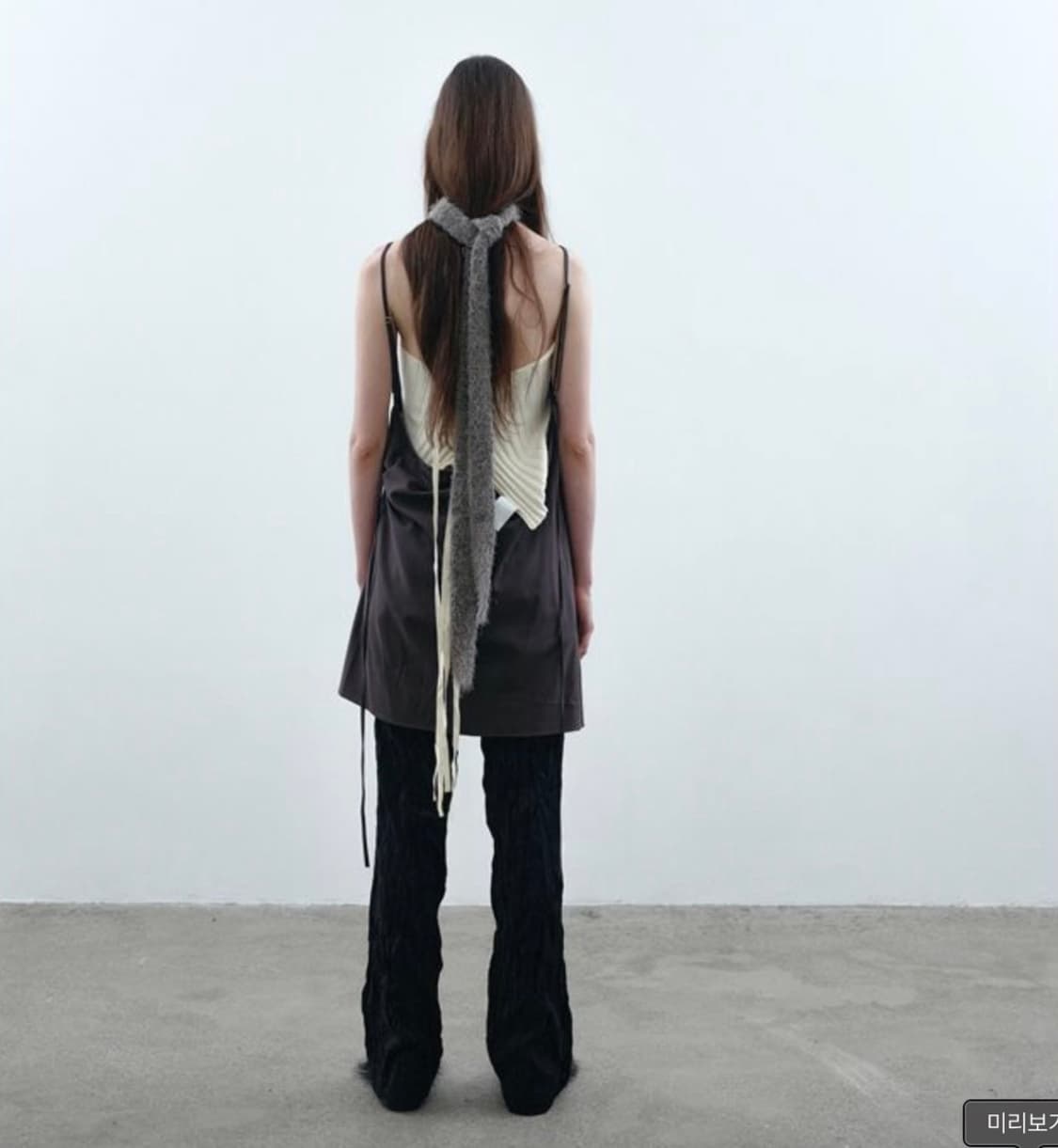 낫띵에브리띵 WRINKLE BOOTCUT PANTS IN BLACK 상품이미지1