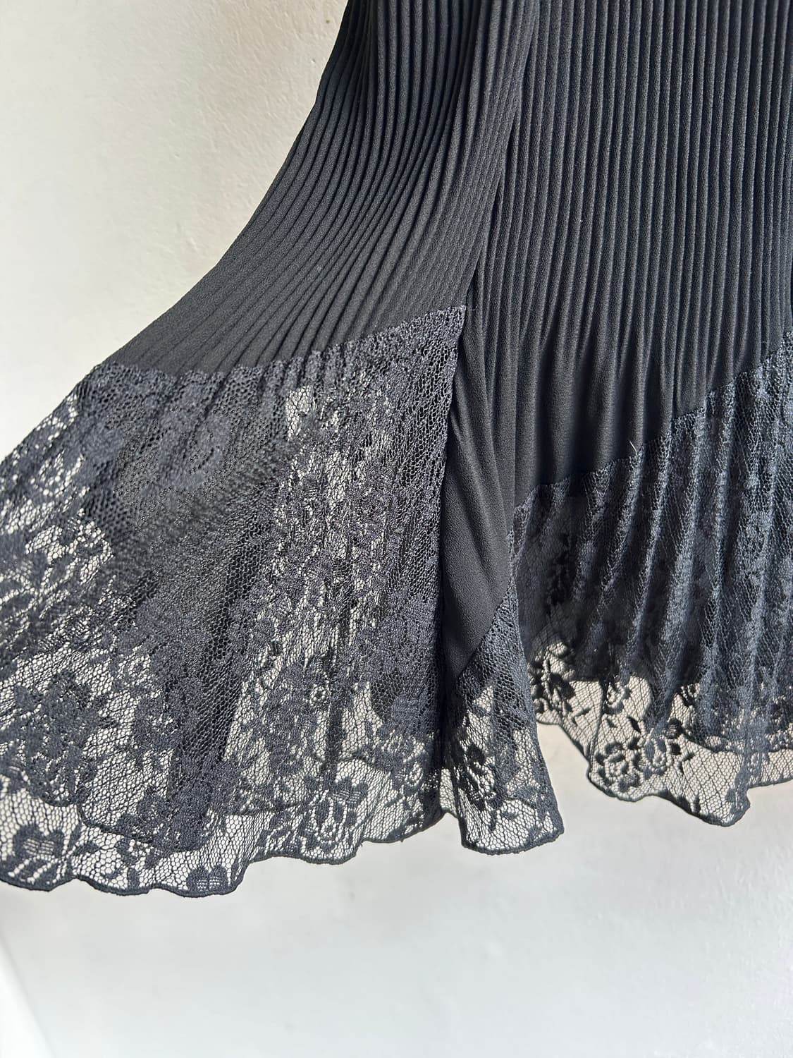 플리츠 레이스 스커트 상품이미지3