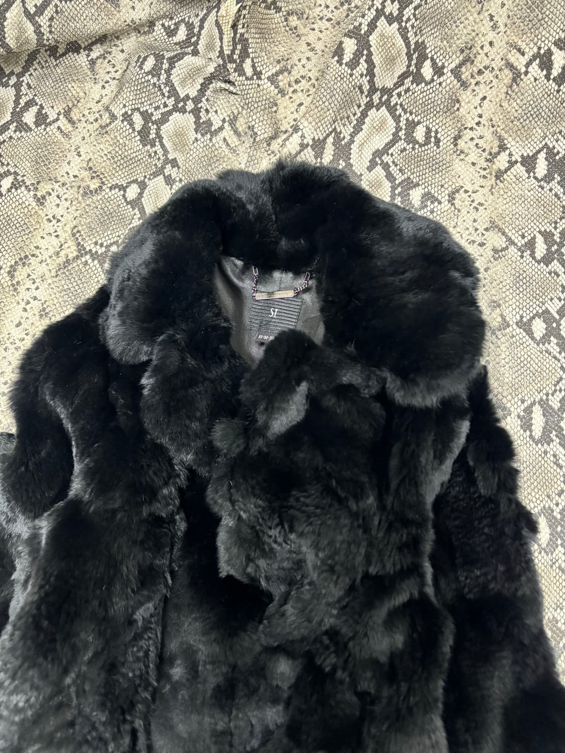 Rabbit Fur Black Jacket 상품이미지6