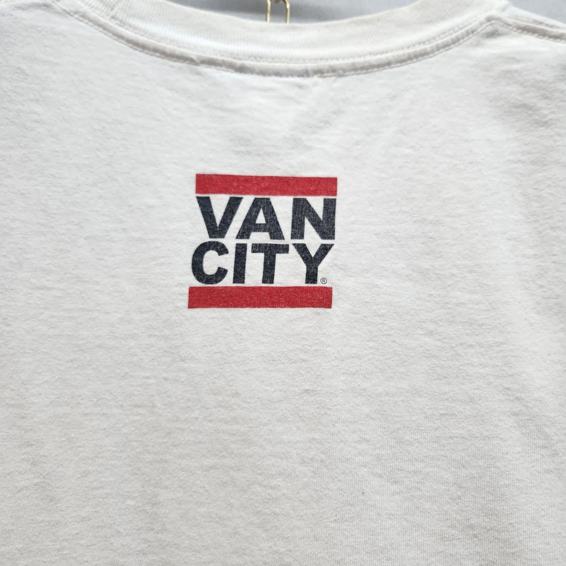 VANCITY 빅로고 프린팅 반팔티 L 상품이미지4