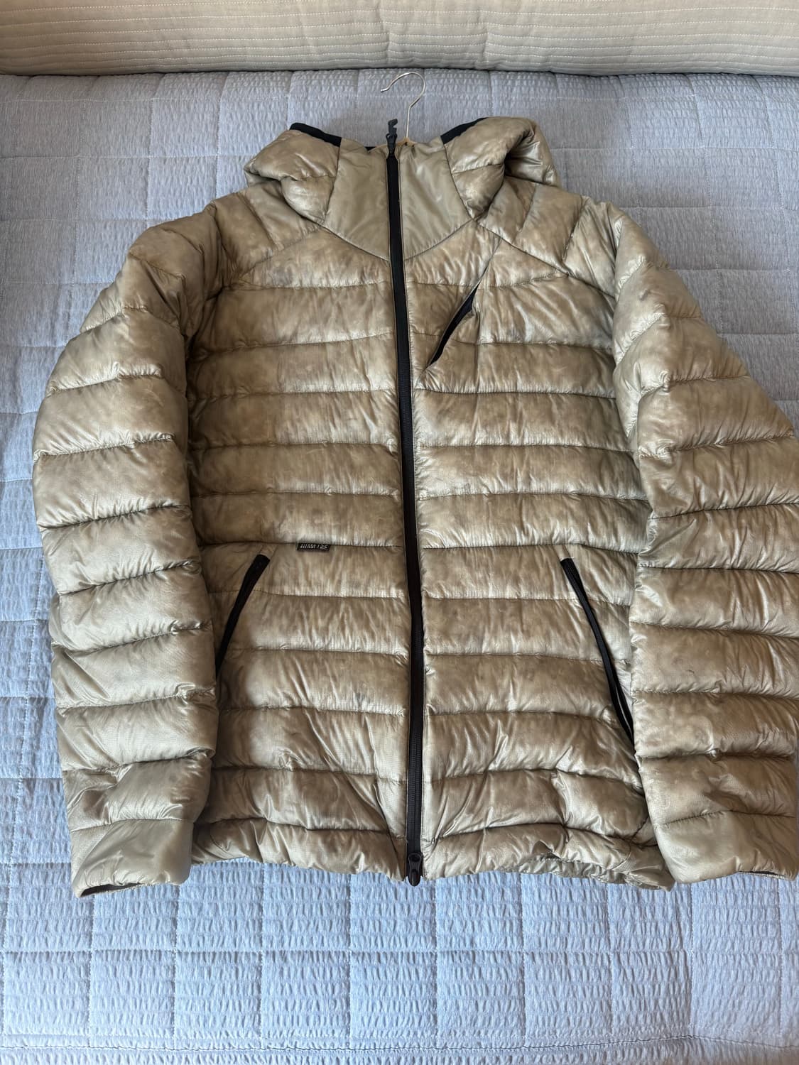 시에라디자인X꼴로르 60주년 한정판 뮤어 경량패딩 L 상품이미지6