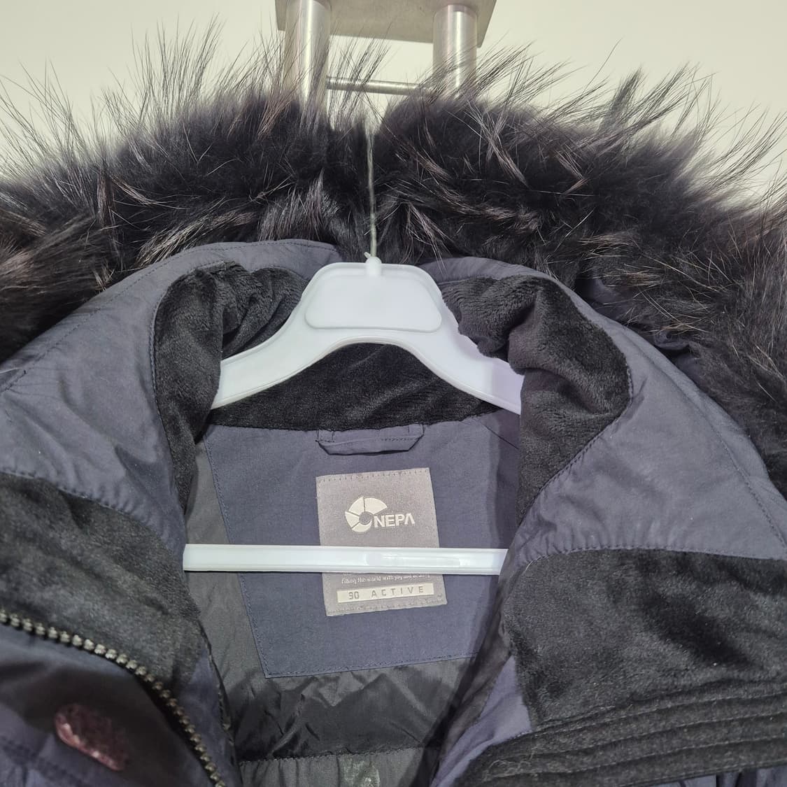 네파 여성 구스 액티브 롱 패딩 90사이즈 상품이미지4